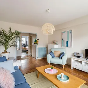 Rosa, Confortable 2 Avec Parking Dans Le Centre Appartement