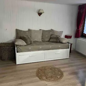 https://pied-terre-centre-village.fr-provencehotel.com